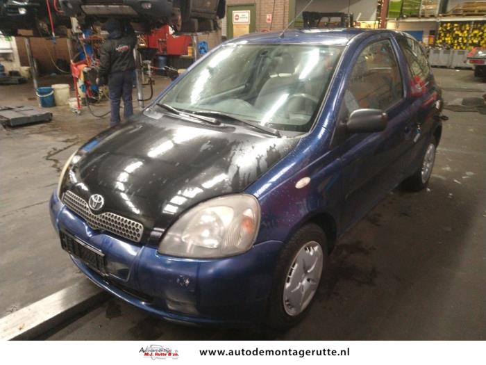Toyota Yaris 1.3 16V VVT-i Sloopvoertuig (2000, Blauw)
