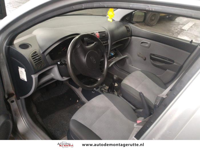 Kia Picanto 1.0 12V Sloopvoertuig (2004, Grijs)