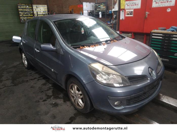 Renault Clio III 1.4 16V Sloopvoertuig (2006, Blauw)