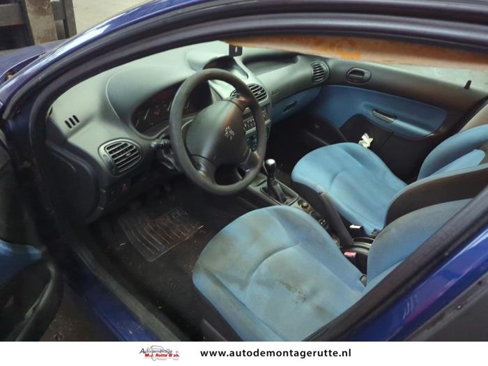 Peugeot 206 1.4 XR,XS,XT,Gentry Sloopvoertuig (2005, Blauw)