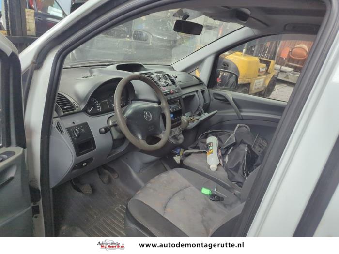 Mercedes Vito 2.2 109 CDI 16V Sloopvoertuig (2010, Graniet)