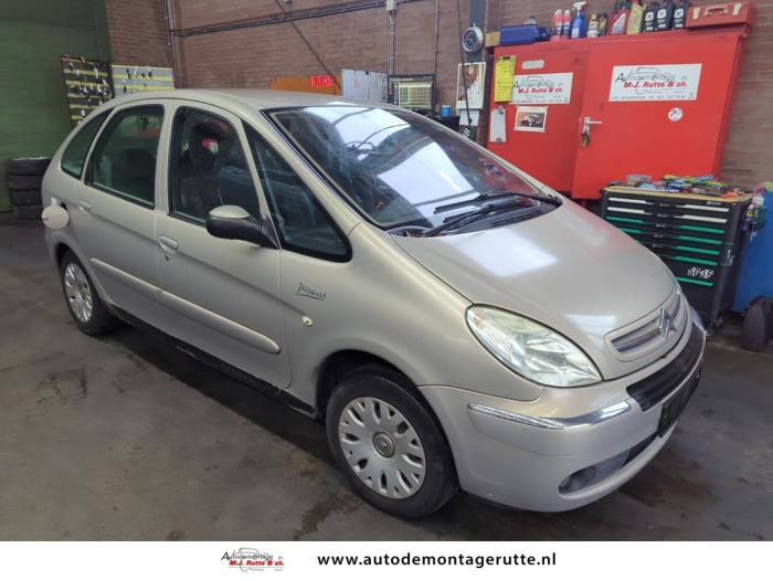 Citroen Xsara Picasso 1.6 Sloopvoertuig (2005, Beige)