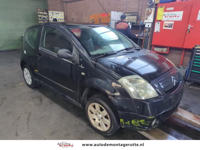 Citroen C2 1.4 Samochód złomowany (2004, Czarny)