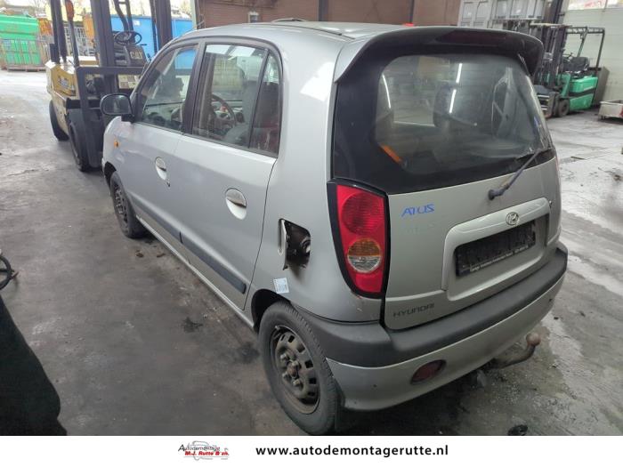 Hyundai Atos 1.0 12V Skrotfordon (2000, GRIJS)