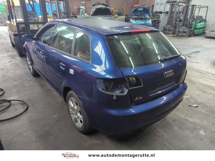 Audi A3 Sportback 1.2 TFSI Sloopvoertuig (2012, Blauw)