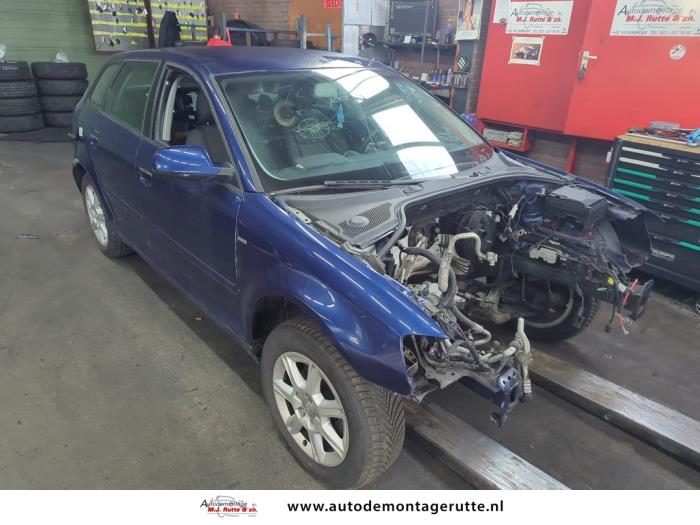 Audi A3 Sportback 1.2 TFSI Sloopvoertuig (2012, Blauw)