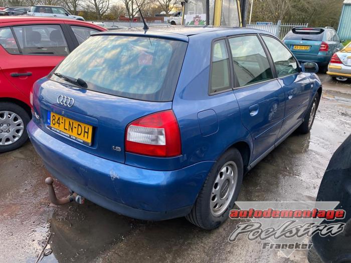 Audi A3 1.8 20V Samochód złomowany (2003, Niebieski)