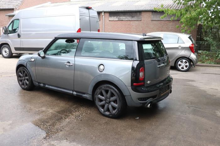 Mini Clubman 1.6 16V Cooper S Skrotfordon (2007, GRIJS)