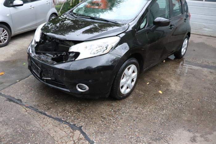 Nissan Note 1.2 68 Skrotfordon (2014, ZWART)