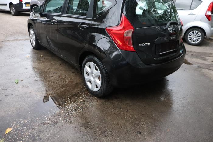 Nissan Note 1.2 68 Skrotfordon (2014, ZWART)