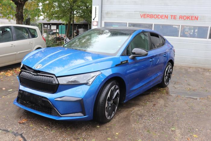 Skoda Enyaq iV Coupe 60 Skrotfordon (2024, BLAUW)