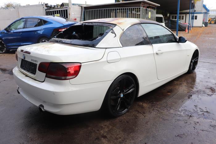 BMW 3 serie 335i 24V Skrotfordon (2007, WIT)