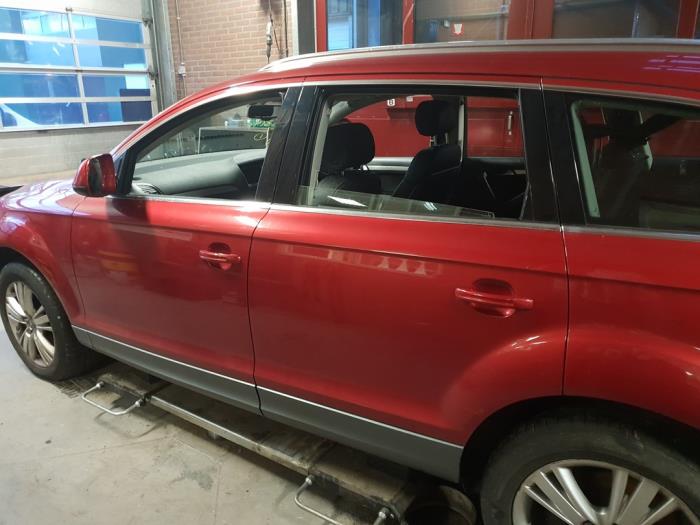 Audi Q7 3.0 TDI V6 24V Skrotfordon (2013, ROOD)