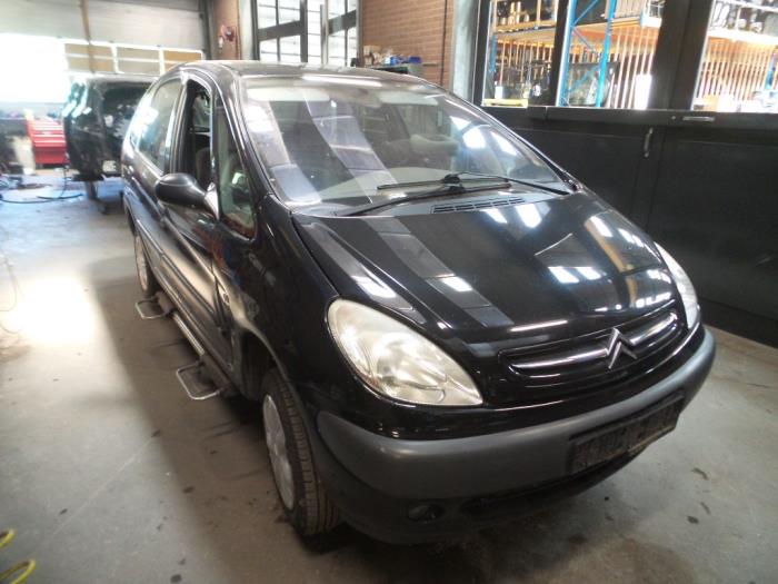 Citroen Xsara Picasso 1.8 16V Sloopvoertuig (2002, Zwart)