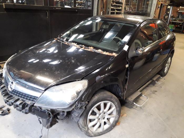 Opel Astra H GTC 1.4 16V Twinport Sloopvoertuig (2007, Zwart)