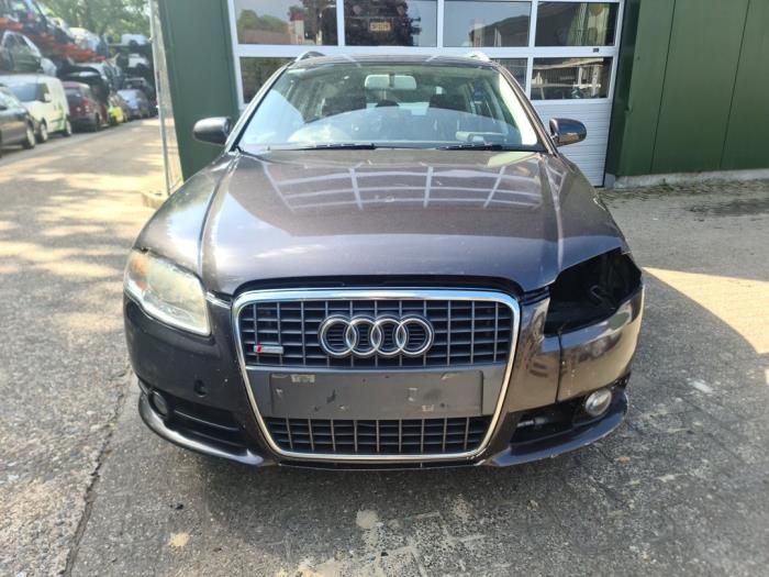 Audi A4 Avant 2.0 TDI 16V Sloopvoertuig (2007, Grijs)
