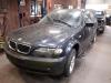 BMW 3 serie 318d 16V Samochód złomowany (2002, Ciemny, Niebieski)