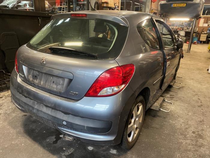 Peugeot 207/207+ 1.6 16V VTRi Skrotfordon (2010, GRIJS)
