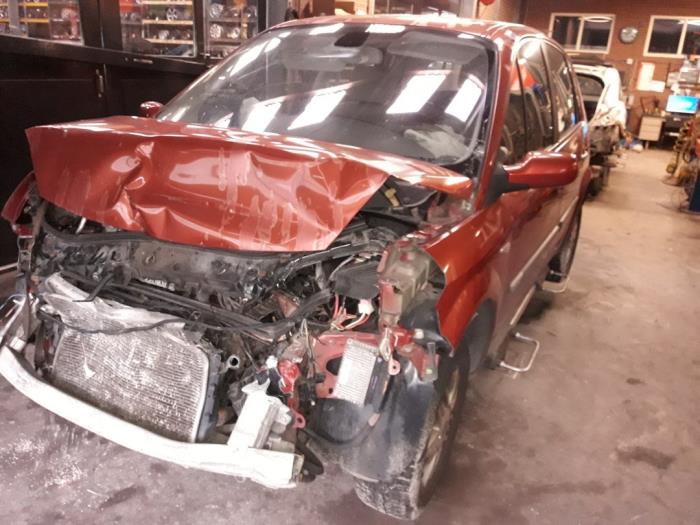 Renault Scénic II 2.0 16V Skrotfordon (2003, ROOD)
