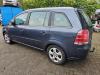 Opel Zafira 2.2 16V Direct Ecotec Skrotfordon (2008, GRIJS)