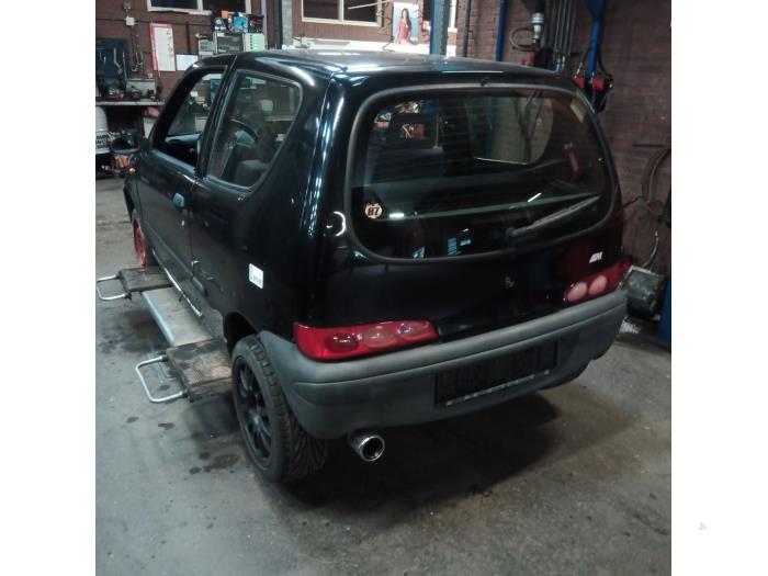 Fiat Seicento 1.1 SPI Sporting Samochód złomowany (1998, Czarny)