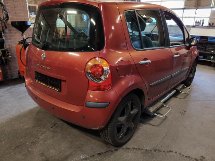 Renault Modus/Grand Modus 1.6 16V Skrotfordon (2005, ROOD)