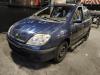 Sloopauto Renault Scenic uit 2001