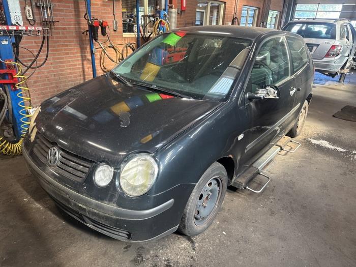 Volkswagen Polo IV 1.9 SDI Sloopvoertuig (2003, Zwart)