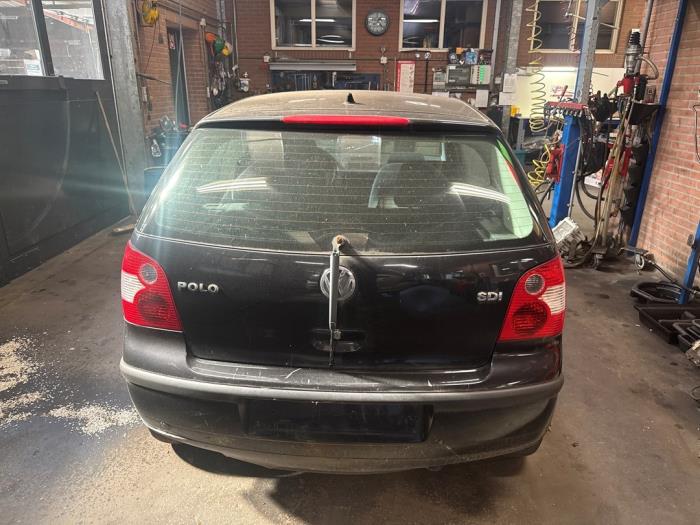 Volkswagen Polo IV 1.9 SDI Sloopvoertuig (2003, Zwart)