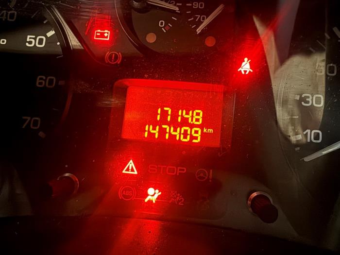 Citroen Berlingo 1.6 HDi 90 Sloopvoertuig (2013, Grijs)