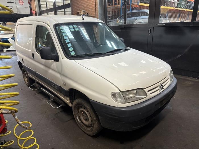 Citroen Berlingo 1.9 Di Skrotfordon (2001, WIT)