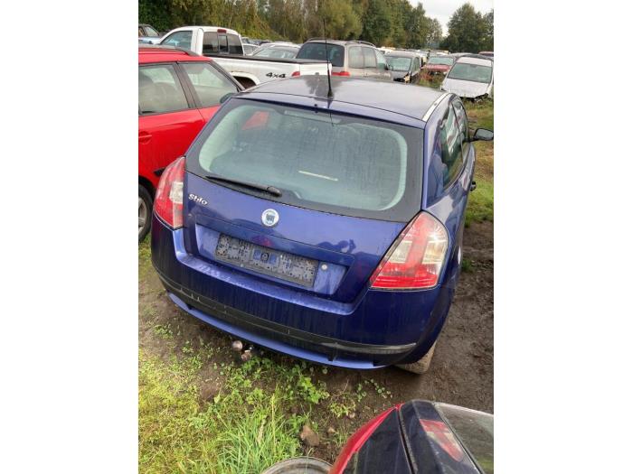 Fiat Stilo 1.4 16V Skrotfordon (2004, BLAUW)