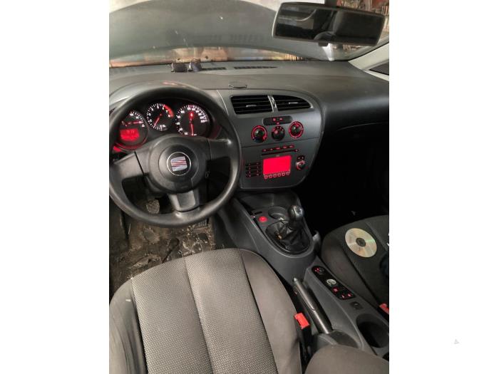 Seat Leon 1.4 16V Sloopvoertuig (2007, Grijs)