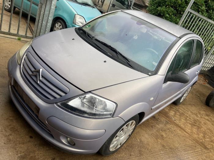Citroen C3 1.6 16V Samochód złomowany (2002, Szary)