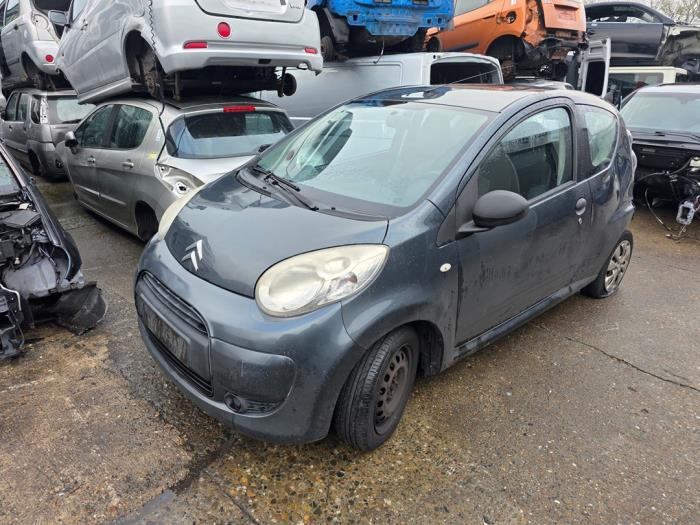 Citroen C1 1.0 12V Samochód złomowany (2010, Szary)
