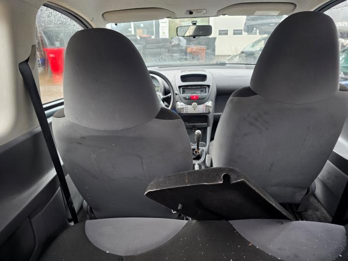 Citroen C1 1.0 12V Samochód złomowany (2010, Szary)