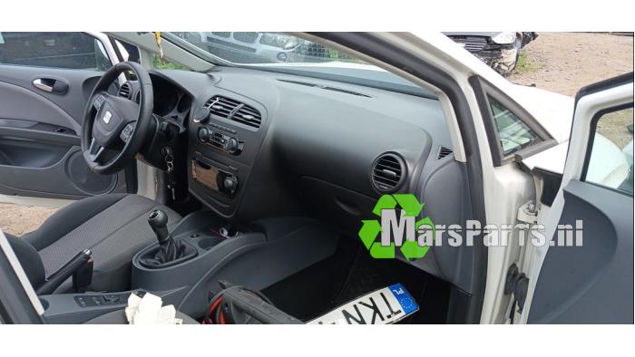 Seat Leon Skrotfordon (2010)