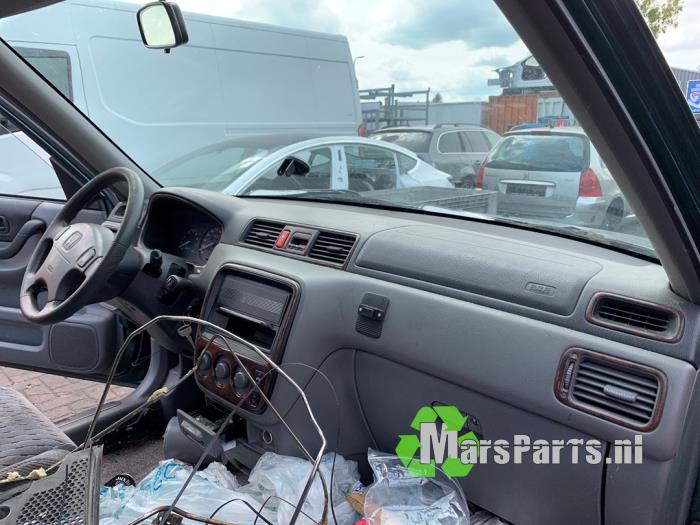 Honda CR-V 2.0i 16V VTEC Skrotfordon (2000, GROEN)