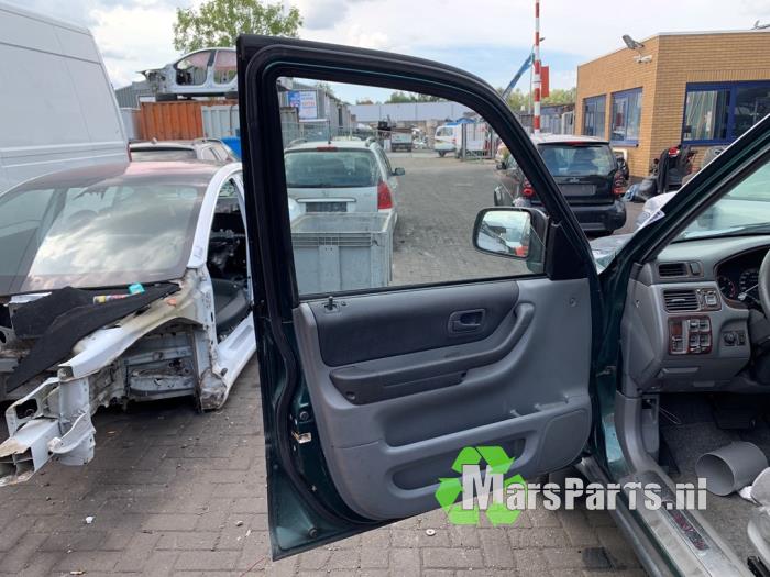 Honda CR-V 2.0i 16V VTEC Skrotfordon (2000, GROEN)