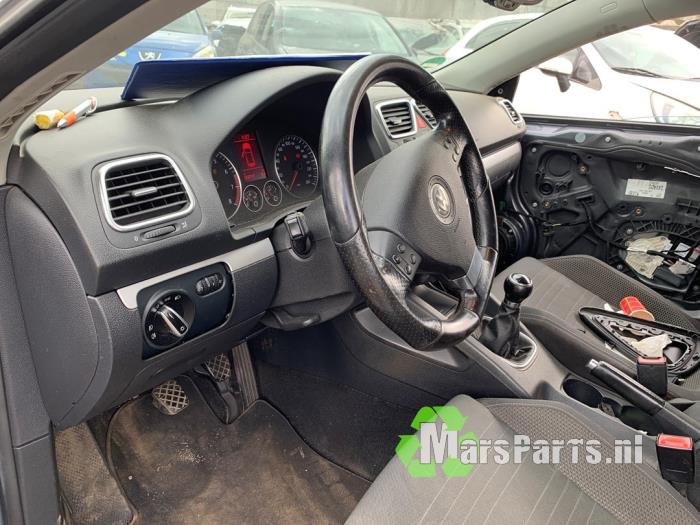 Volkswagen Scirocco 1.4 TSI 160 16V Sloopvoertuig (2009, Grijs)