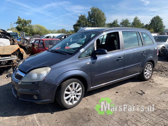 Opel Zafira 1.6 16V Vehículo de desguace (2007, Gris)