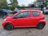 Toyota Aygo 1.0 12V VVT-i Samochód złomowany (2007, Czerwony)