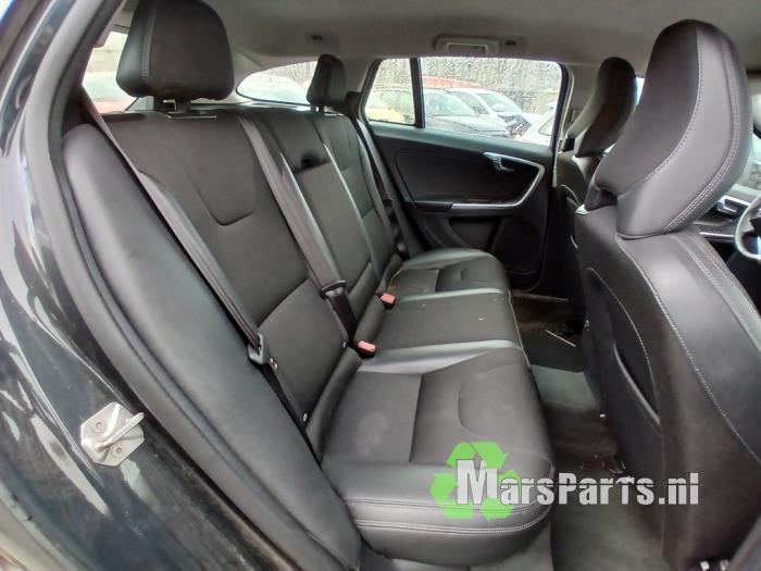 Volvo V60 I 2.0 D4 16V Sloopvoertuig (2015, Grijs)