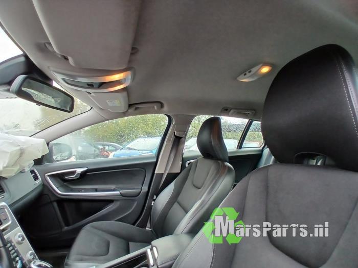 Volvo V60 I 2.0 D4 16V Sloopvoertuig (2015, Grijs)