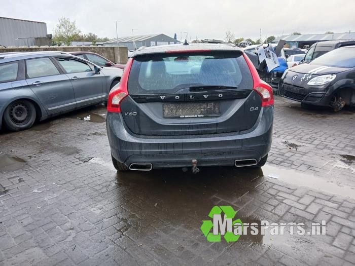 Volvo V60 I 2.0 D4 16V Sloopvoertuig (2015, Grijs)