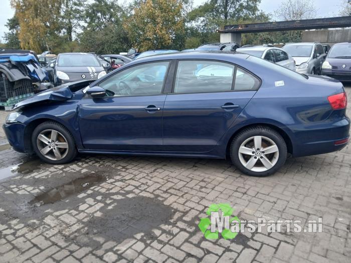 Volkswagen Jetta IV 1.2 TSI Sloopvoertuig (2012, Blauw)