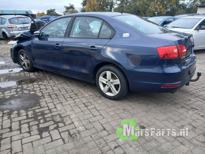 Volkswagen Jetta IV 1.2 TSI Sloopvoertuig (2012, Blauw)