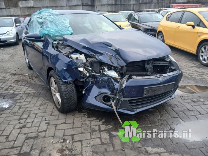 Volkswagen Jetta IV 1.2 TSI Sloopvoertuig (2012, Blauw)