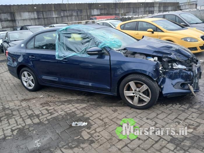 Volkswagen Jetta IV 1.2 TSI Sloopvoertuig (2012, Blauw)