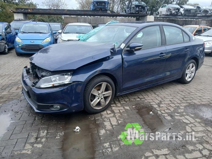 Volkswagen Jetta IV 1.2 TSI Sloopvoertuig (2012, Blauw)